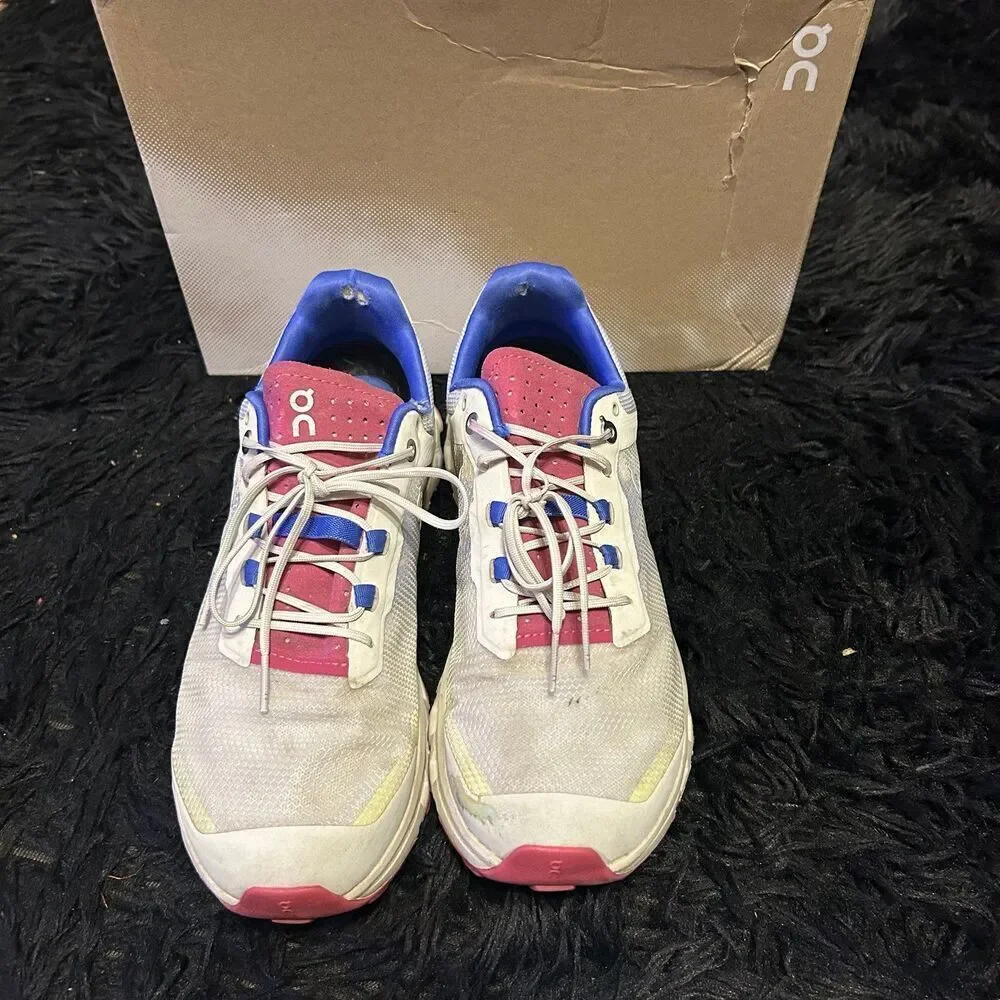 ON CLOUDVISTA multicolored lace up shoes sneakers women’s 9.5 Preowned
